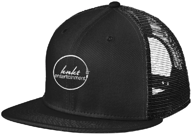 New Era Standard Fit Snapback Trucker Cap